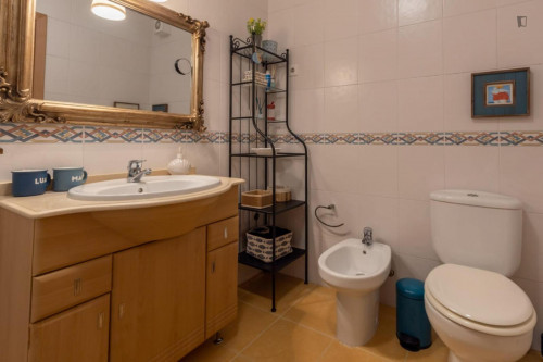 Charming 2-bedroom flat with a swimming pool - Gallery - 11