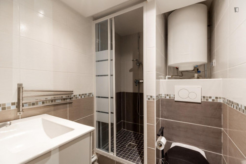 Very comfy studio in Paris close to Pont de Neuilly - Gallery - 9