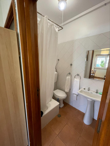 Cosy single ensuite bedroom in São Pedro do Estoril - Gallery - 9