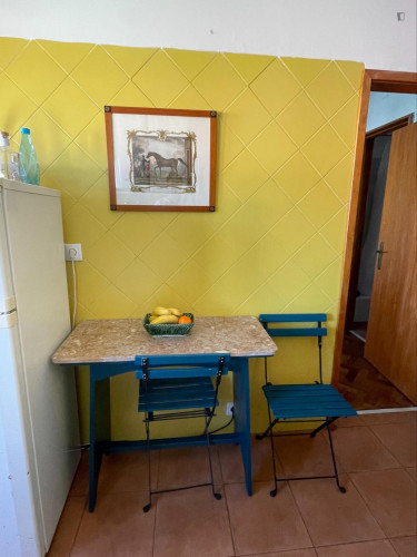 Cosy single ensuite bedroom in São Pedro do Estoril - Gallery - 7