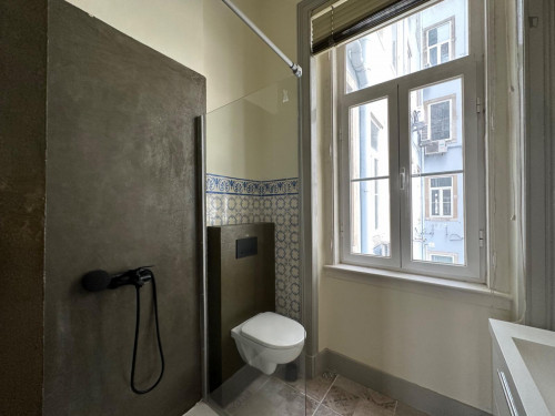 Ample and welcoming studio in Marquês de Pombal - Gallery - 7