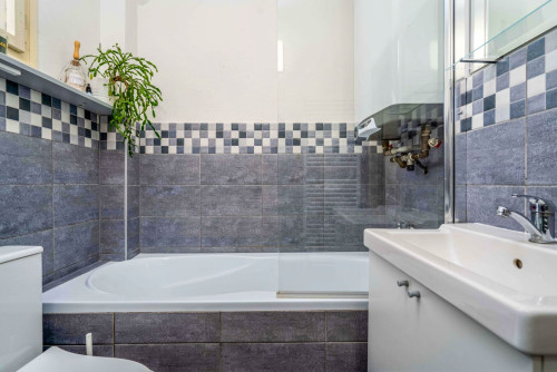 Gorgeous house 20 minutes from the center in the Zahradní Město district