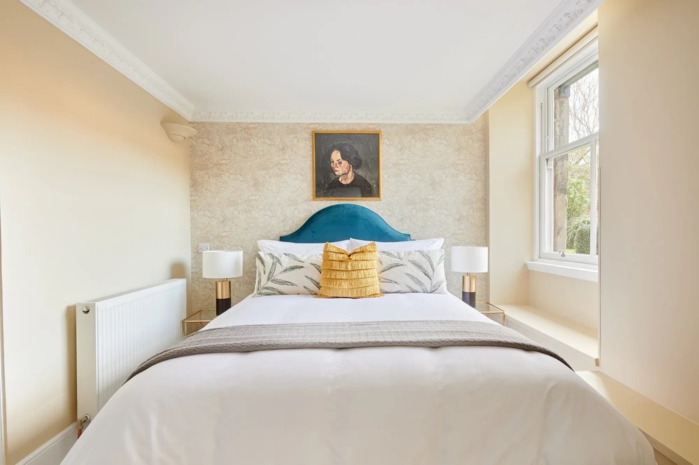  Studio  -  Queen Street Gardens  - Gallery -  3