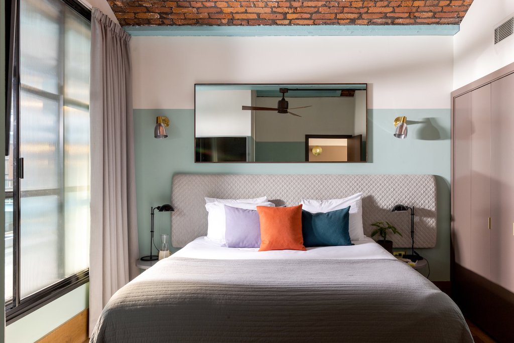  1 Bed Apartment  -  Manchester Canal Side  - Gallery -  1