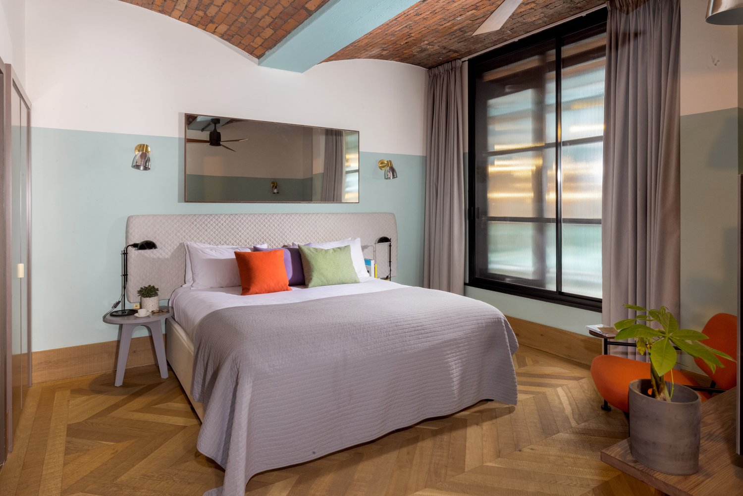  2 Bed Apartment  -  Manchester Canal Side  - Gallery -  3