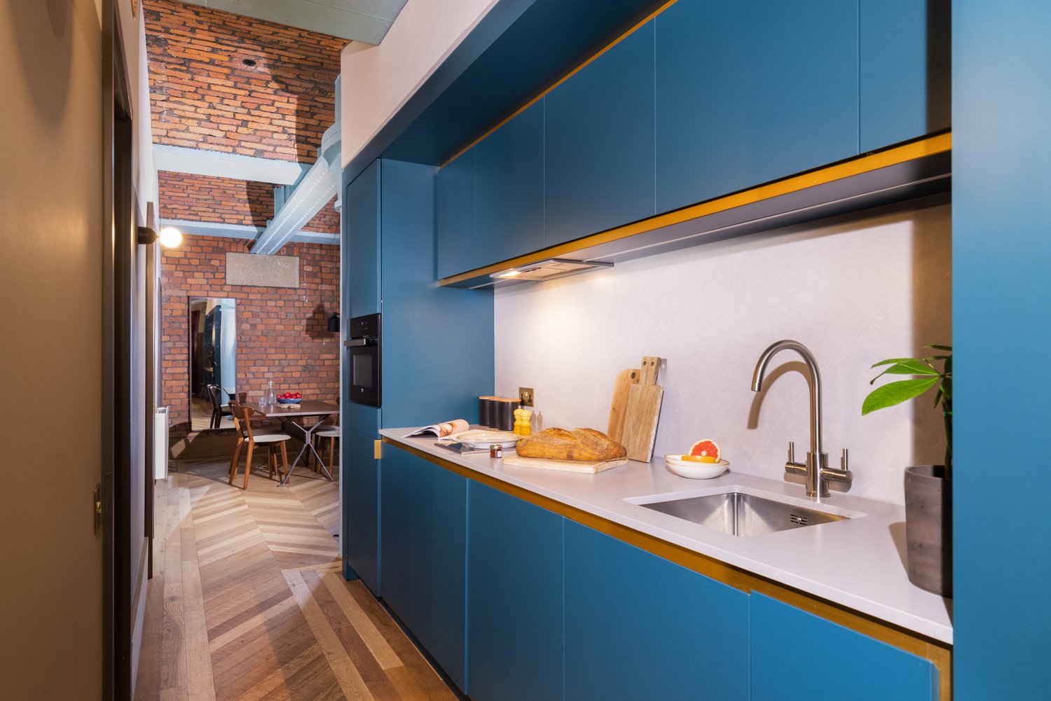 Deluxe 1 Bed Apartment - Manchester Canal Side - Gallery - 3