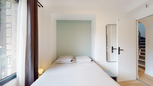 Neat double bedroom near the Mairie d'Ivry metro 