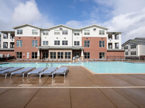 Yugo Corvallis Domain