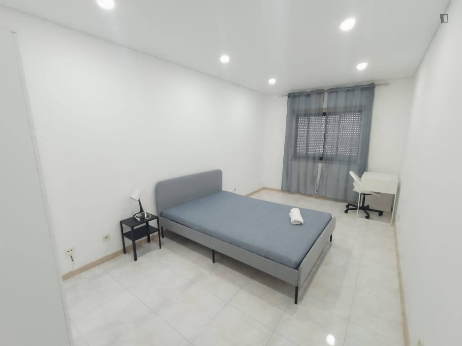 Nice Double Bedroom Next To Castelo Branco Train Station  -  Nice double bedroom next to Castelo Branco train station  - Gallery -  1