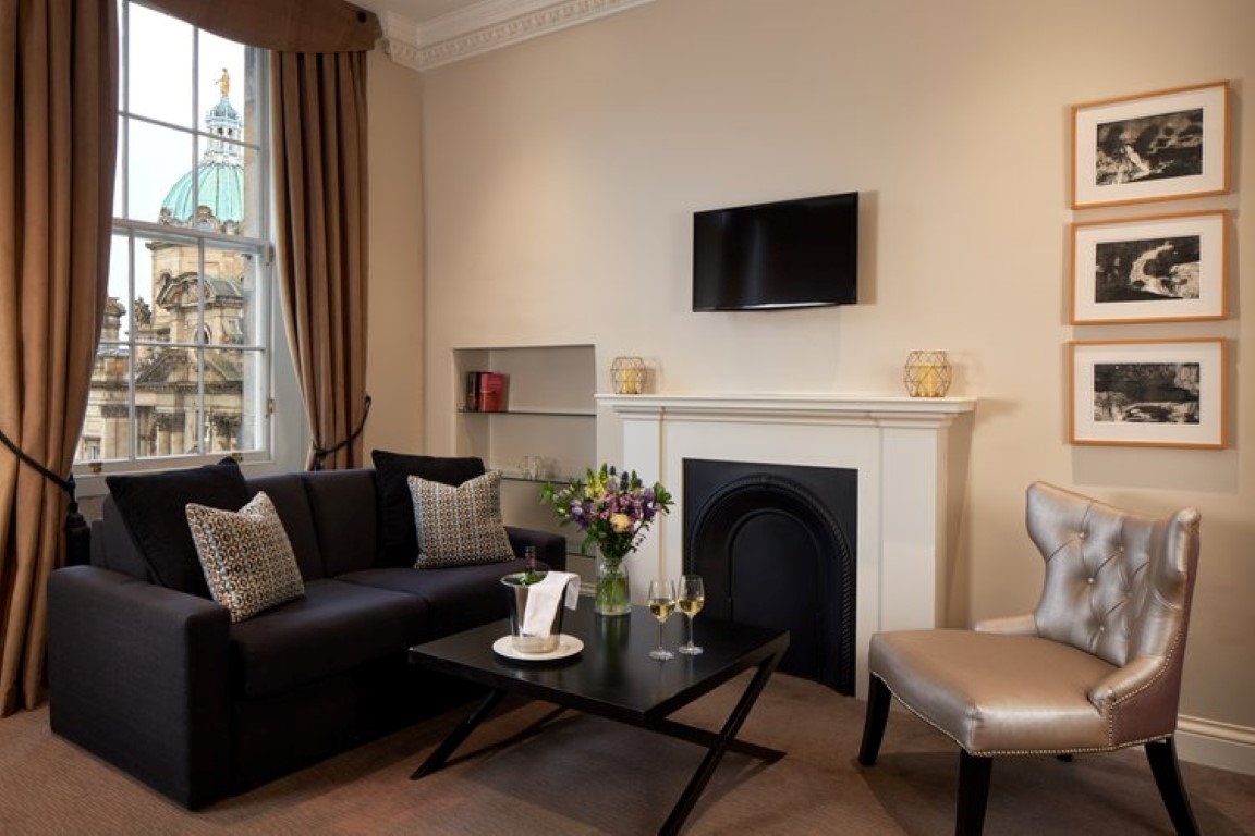  One Bed Apartment  -  Royal Mile Residences  - Gallery -  2