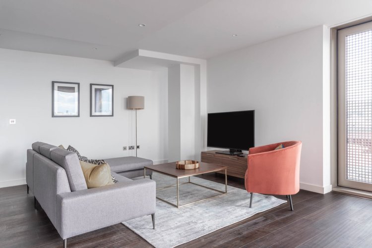 One Bed Apartment - Royal Mint Street - Gallery - 5