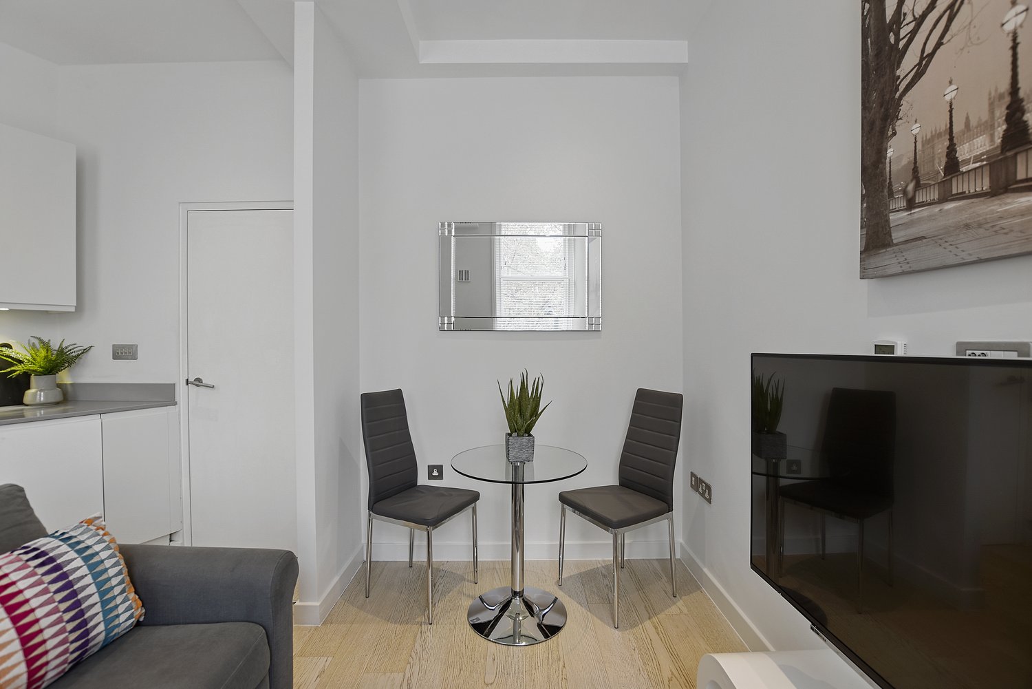 One Bed Apartment - 3