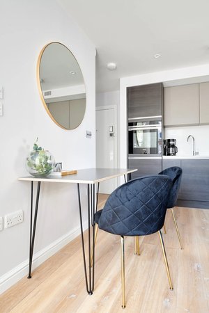 One Bed Apartment - 4