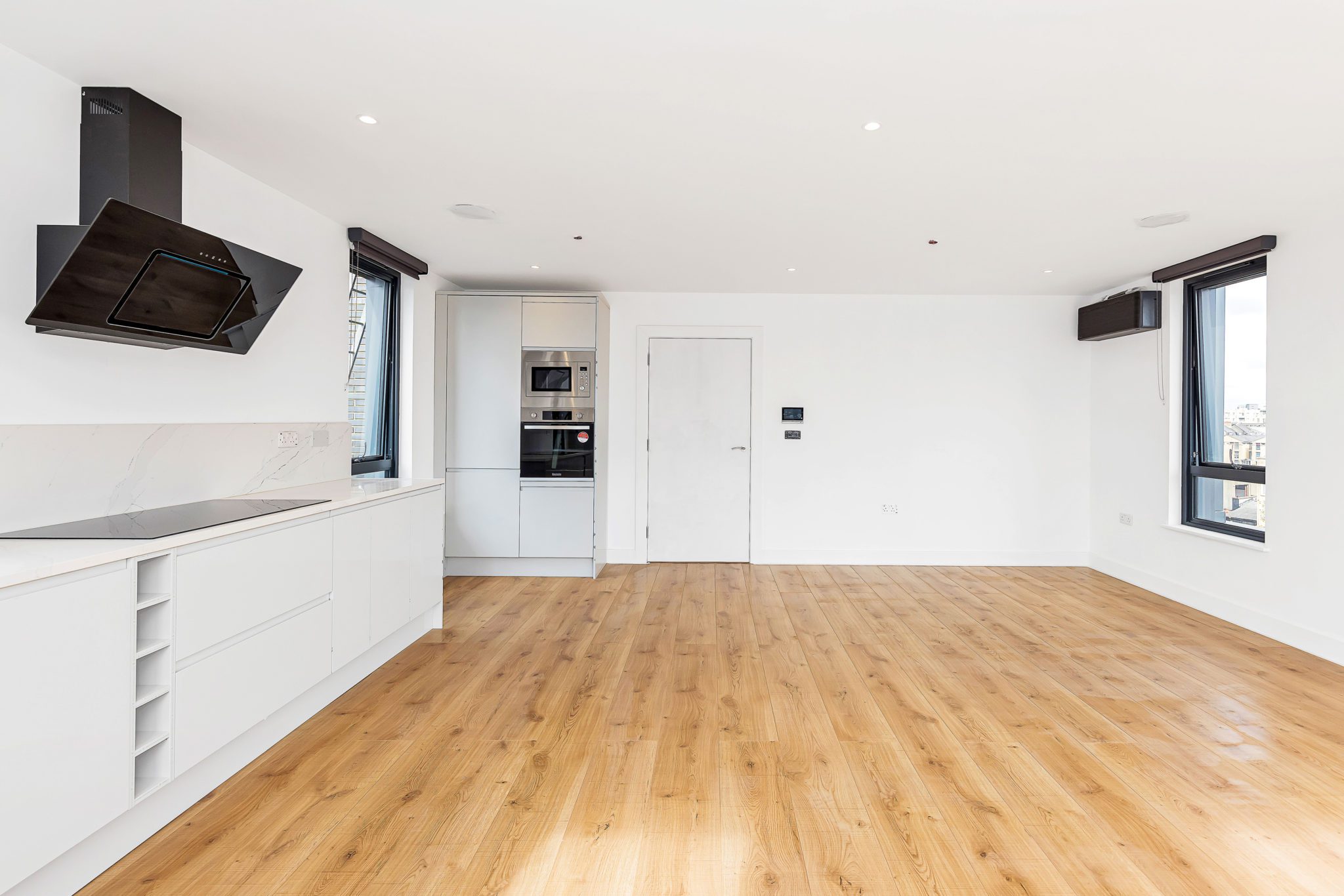 Two Bedroom Apartment - AES Brick Lane - Gallery - 2