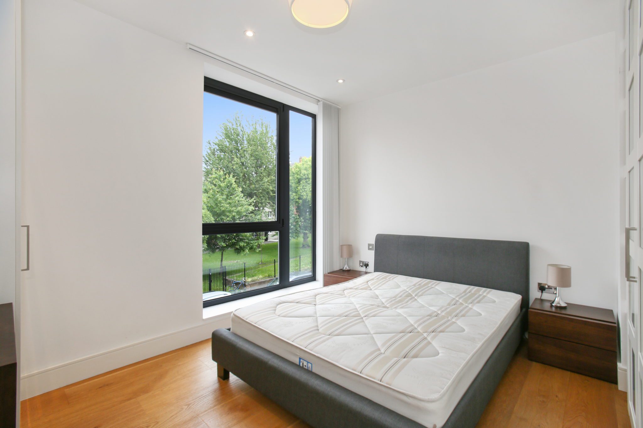 Two Bedroom Apartment - AES Brick Lane - Gallery - 1