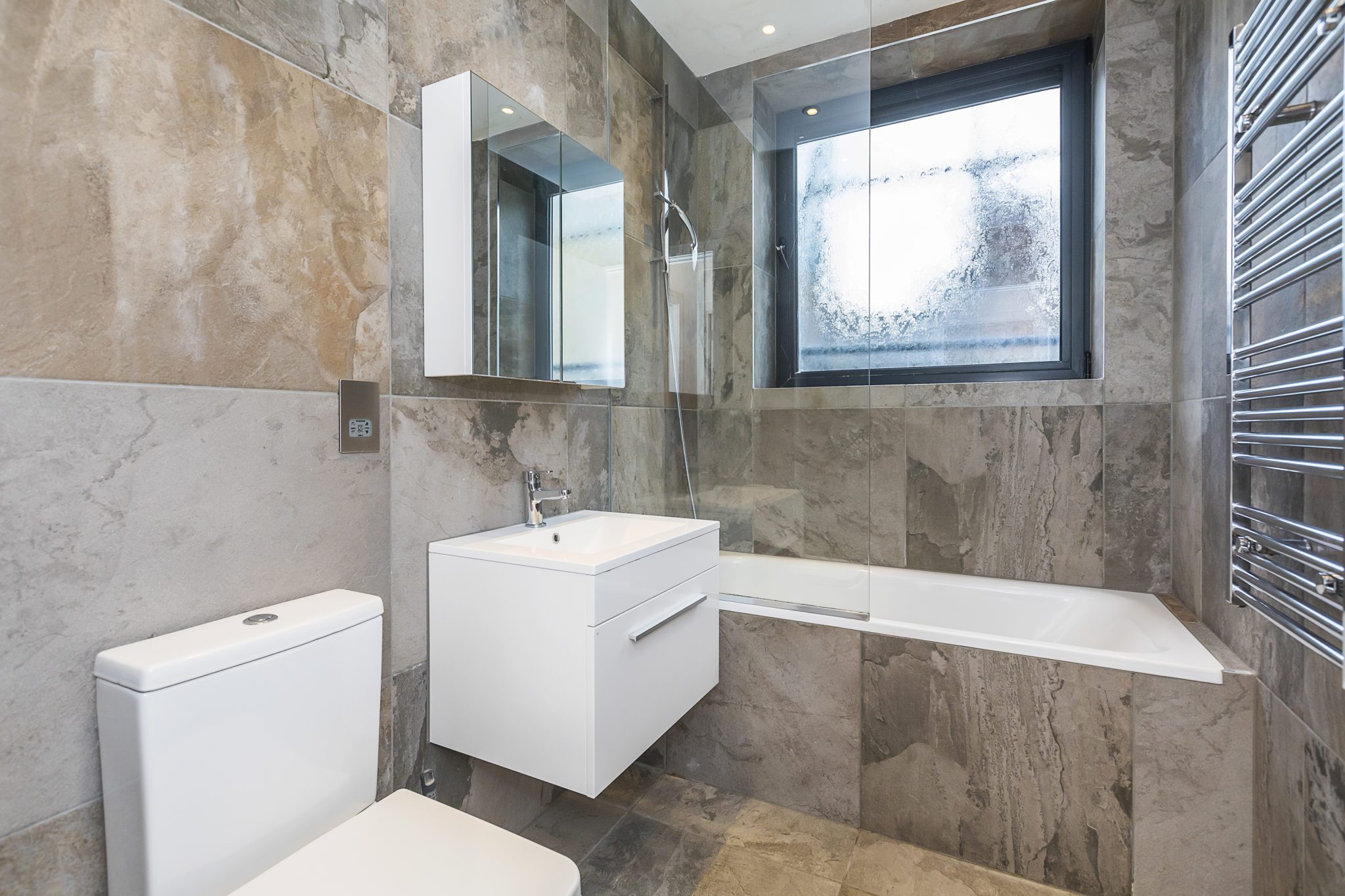 Two Bedroom Apartment - AES Brick Lane - Gallery - 2