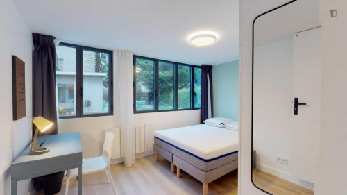 Beautiful double ensuite bedroom in Roquette