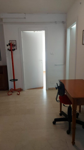 Central furnished apartment - two places - Foreign students welcome