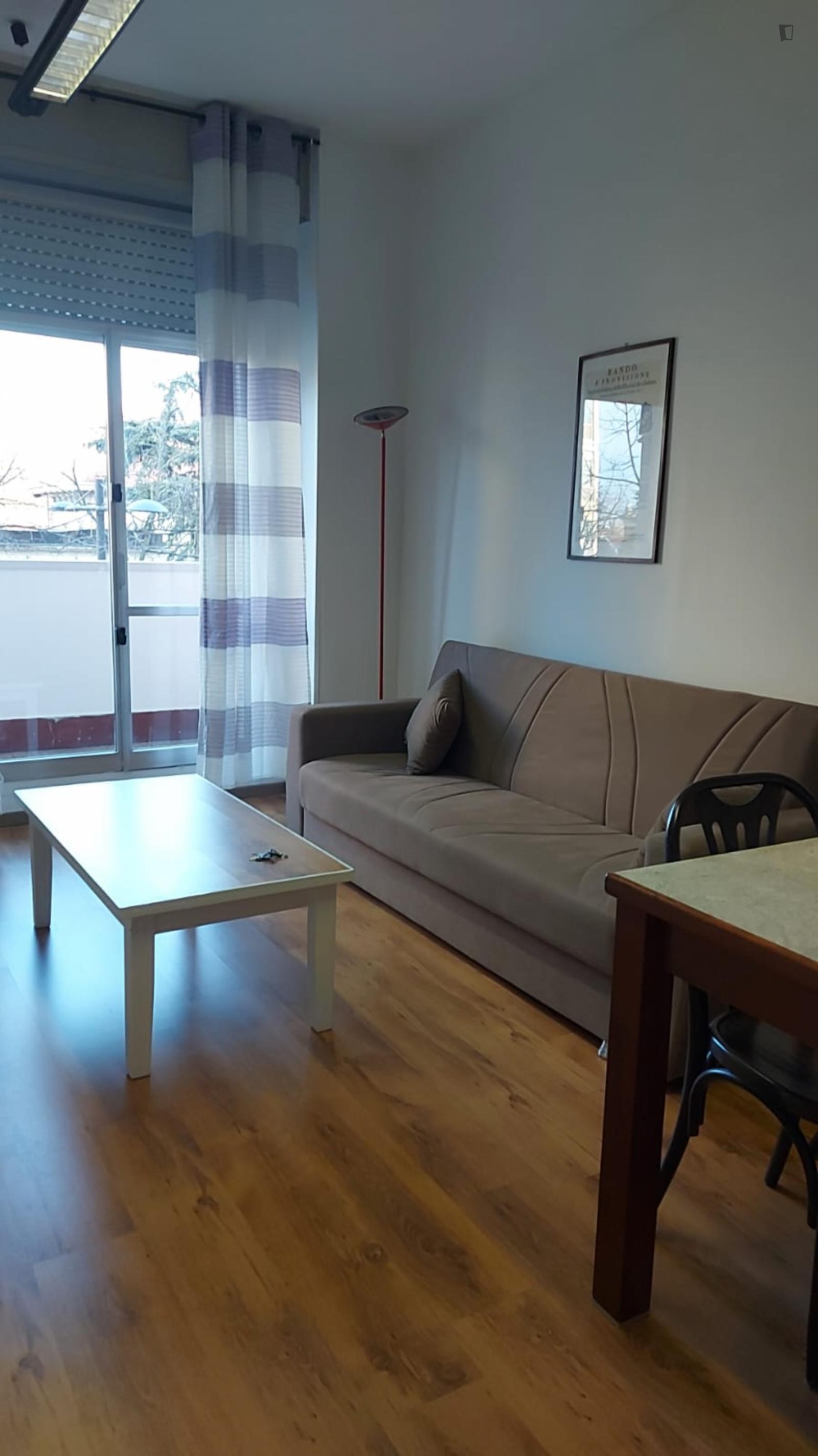  Central Furnished Apartment - Two Places - Foreign Students Welcome  -  Central furnished apartment - two places - Foreign students welcome  - Gallery -  1