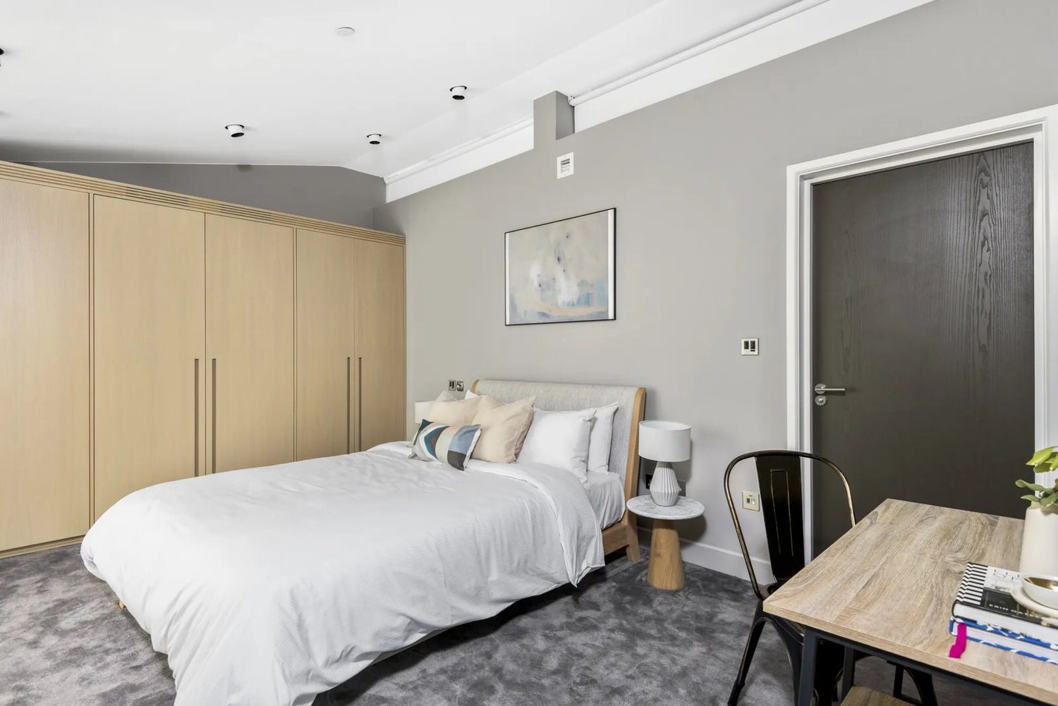 3 Bed Penthouse - Museum St - Gallery - 29