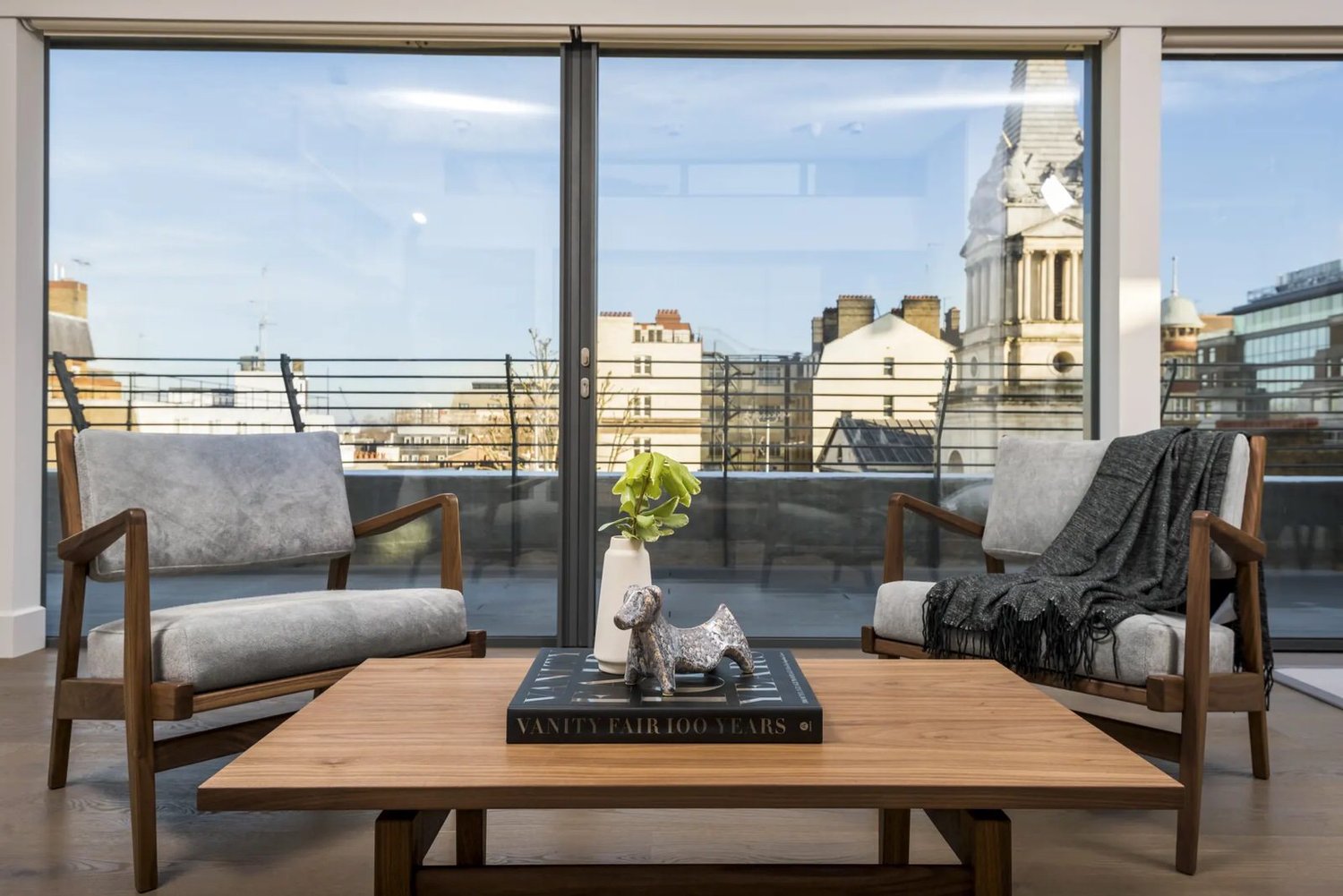 3 Bed Penthouse - Museum St - Gallery - 24