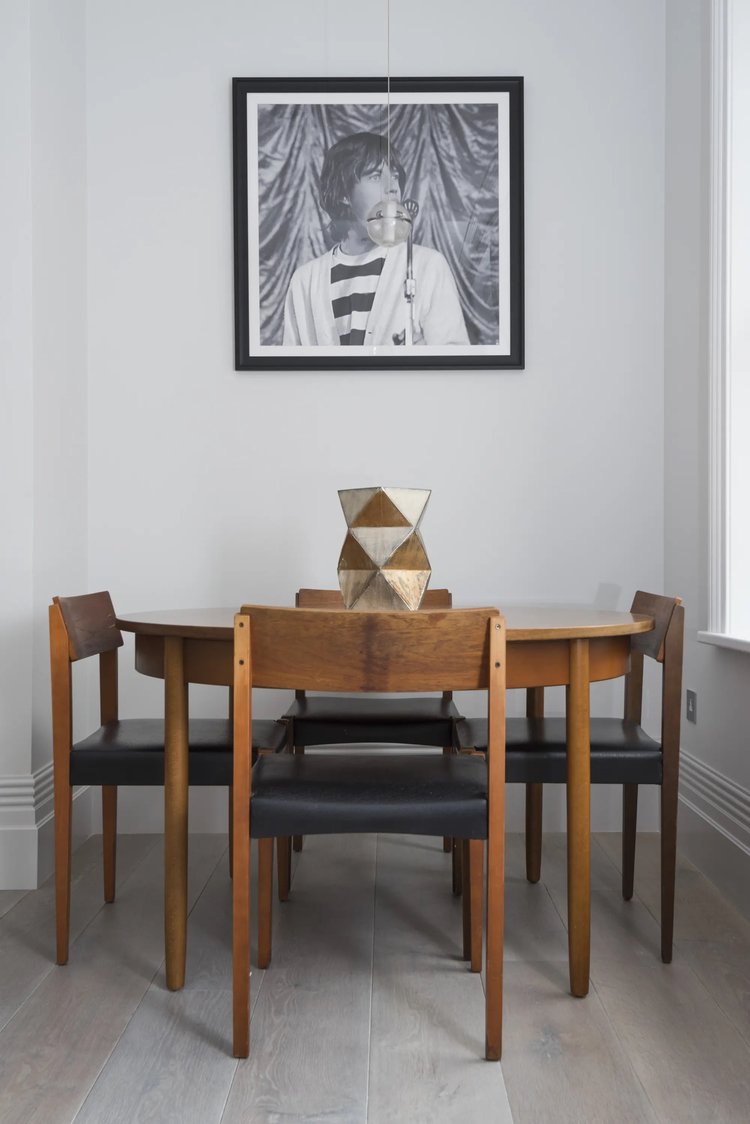 2 Bedroom, 1 Bathroom - Museum St - Gallery - 6