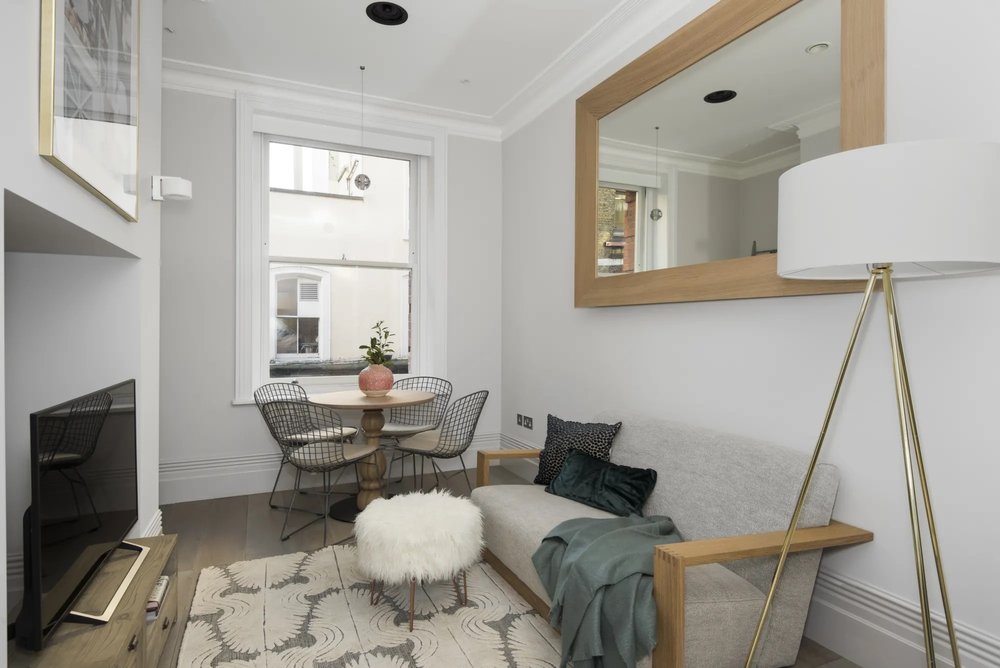 1 Bedroom, 1 Bathroom - Museum St - Gallery - 6