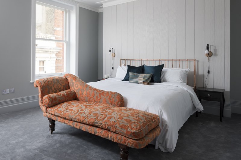 2 Bedroom, 2.5 Bathroom - Museum St - Gallery - 2