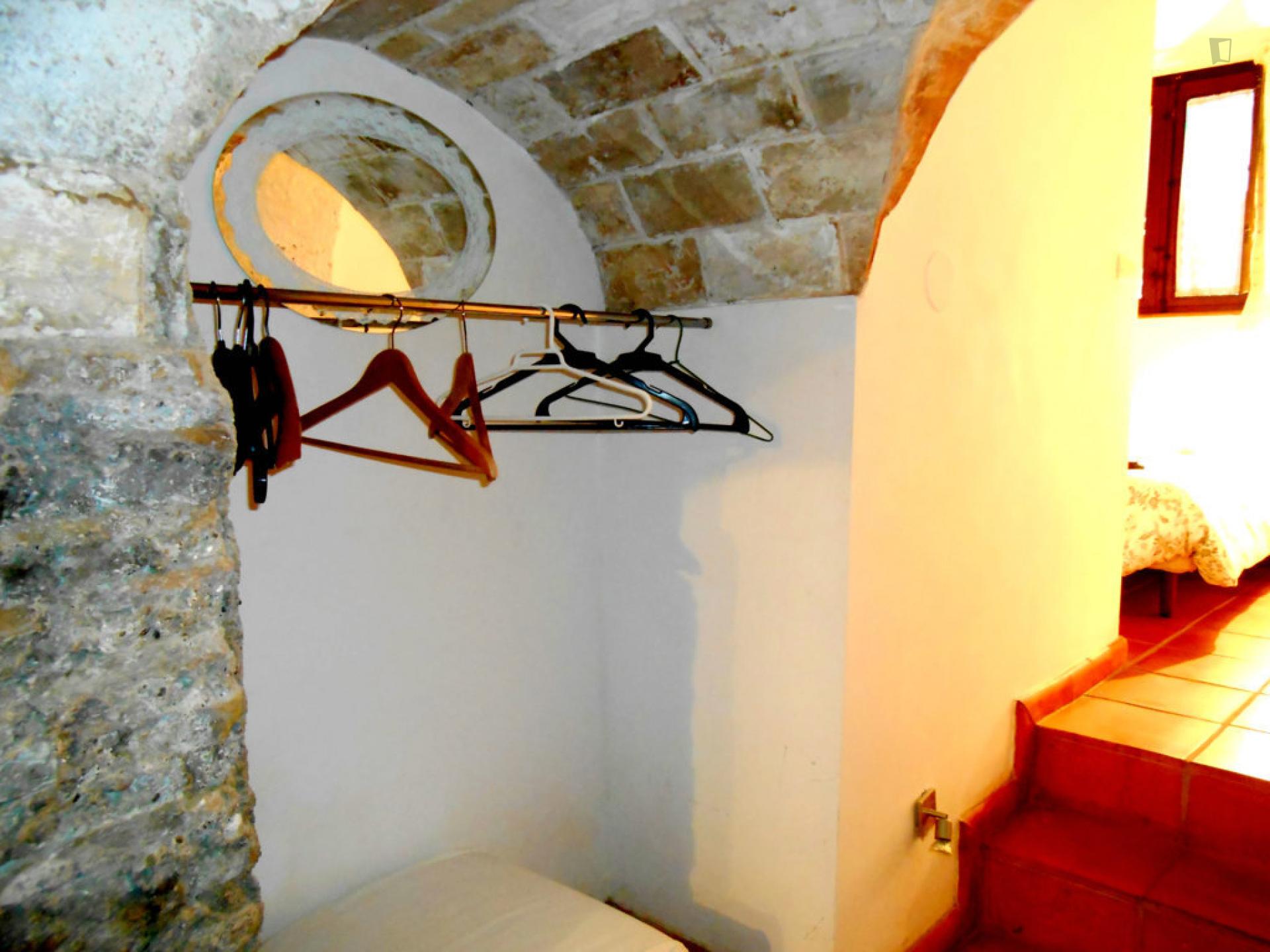 Tasteful 1-bedroom apartment in the vibrant centre of Granada