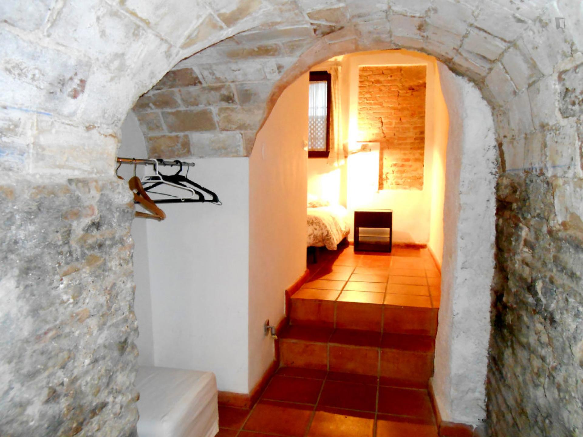 Tasteful 1-bedroom apartment in the vibrant centre of Granada