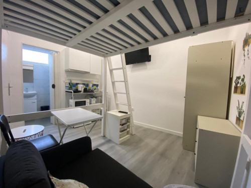 Lovely studio at Porto City Center very well located