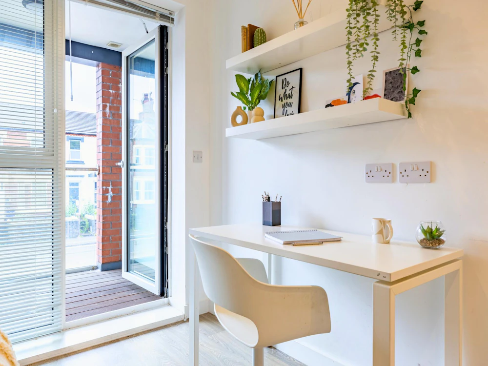  Premium Balcony Studio  -  One London Road  - Gallery -  2