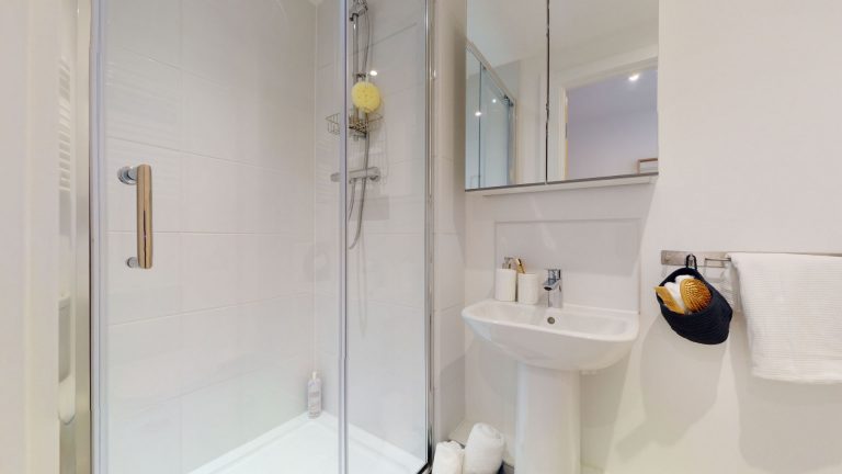  Classic Plus Studio  -  One London Road  - Gallery -  3