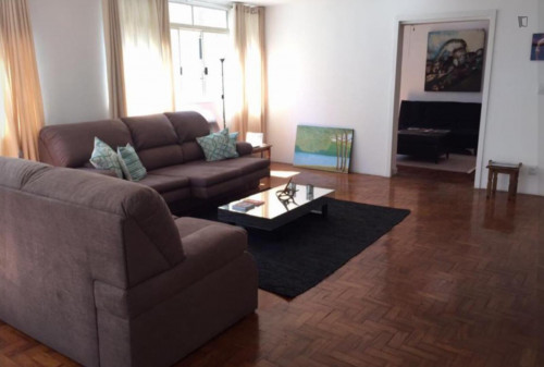 Sunny flat in an excellent location