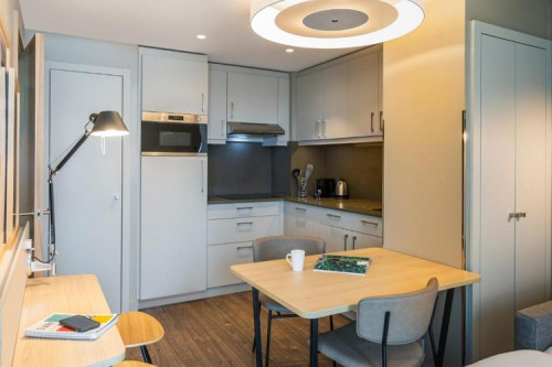 Stratford Suites - Gallery - 12