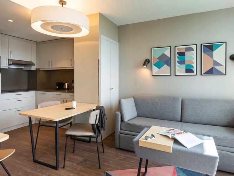 Studio - Stratford Suites - Gallery - 5