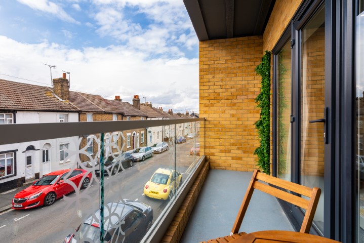 2-Bedroom Large - Apt 3 - Arden Street - Gallery - 4