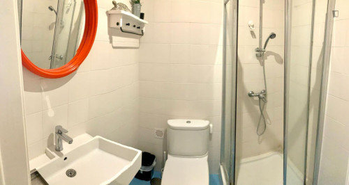 Charming single bedroom in Restelo neighbourhood  - Gallery -  5