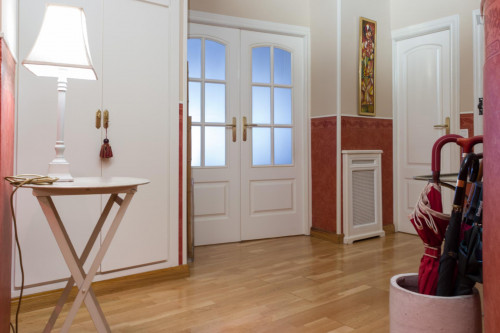 Comfortable single bedroom near Universidad de Granada: Facultad de Ciencias. Full board: breakfast, meal and dinner. - Gallery - 11