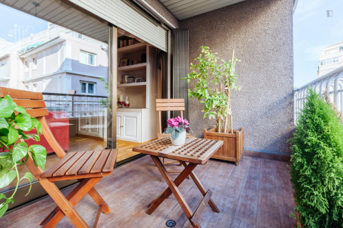 Comfortable single bedroom near Universidad de Granada: Facultad de Ciencias. Full board: breakfast, meal and dinner. - Gallery - 13