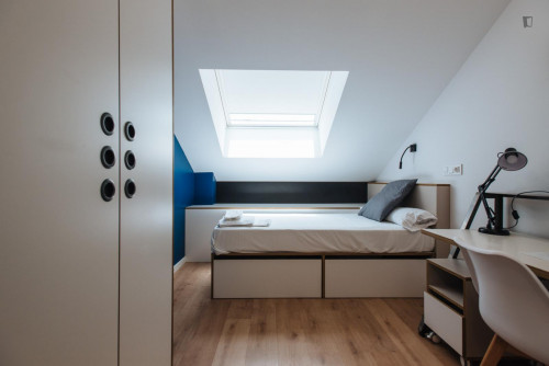 Welcoming studio in a residence in close to Parque de María Luisa