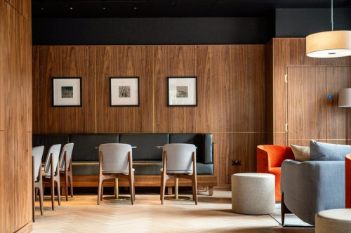 Aldgate East - Communal Area