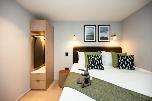 Aldgate East - Gallery - 21