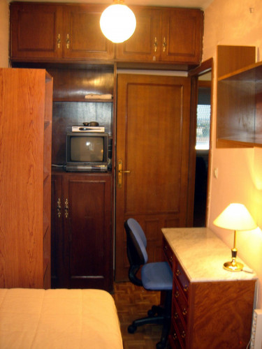 Trendy Single bedroom in Salamanca