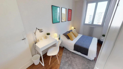 Smart double bedroom not far from Jardin des Plantes