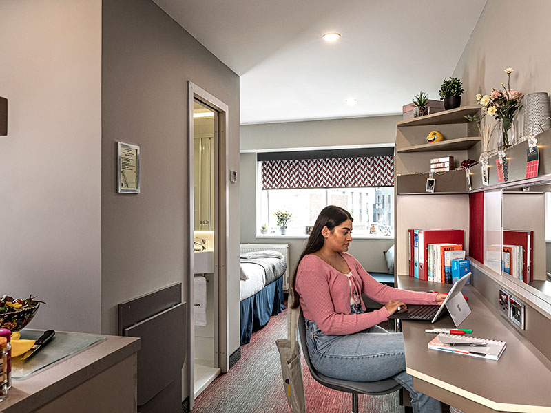 Silver Plus Studio - Talbot Street - Gallery - 1