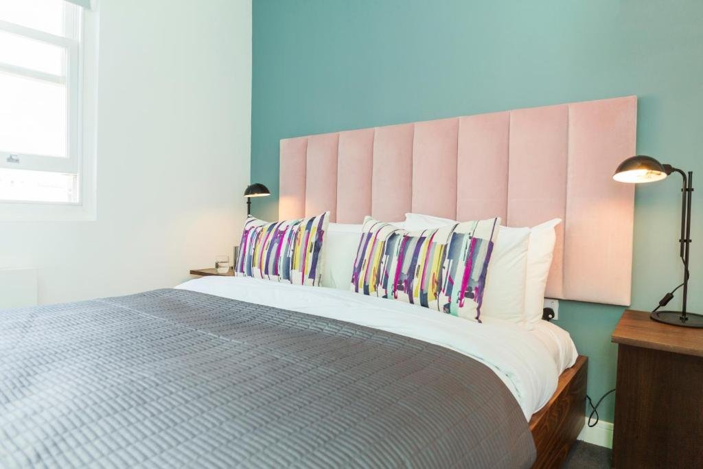 1 Bed Apartment - Paddington Student Suites - Gallery - 1