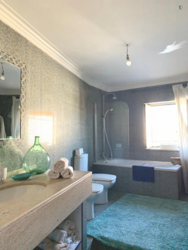 Welcoming 2 Bedroom House with a private swimming pool close to University of Minho - Gallery - 16