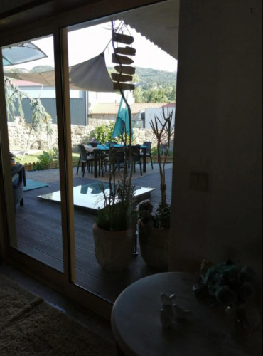 Welcoming 2 Bedroom House with a private swimming pool close to University of Minho - Gallery - 9