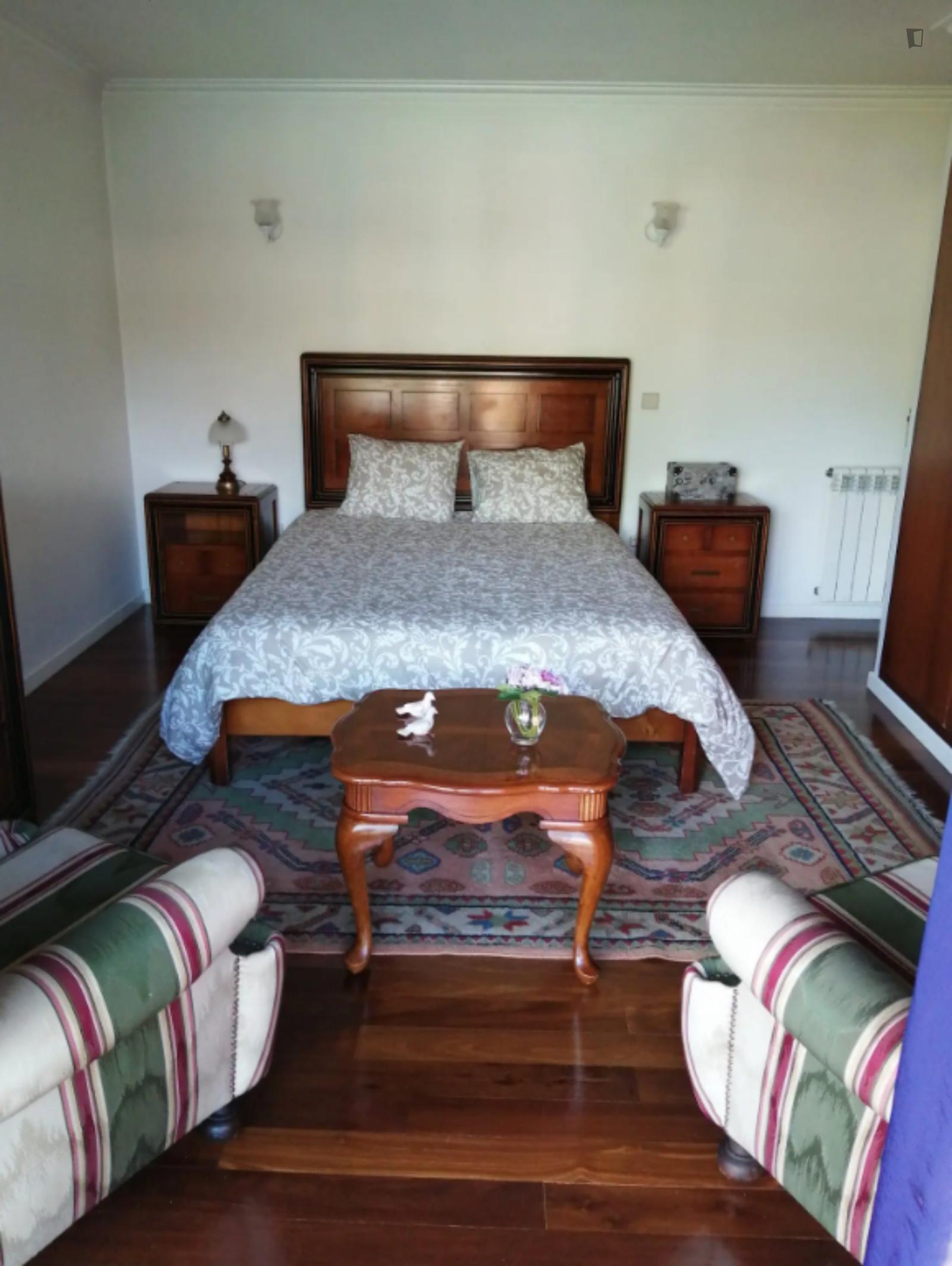 Welcoming 2 Bedroom House With A Private Swimming Pool Close To University Of Minho - 1